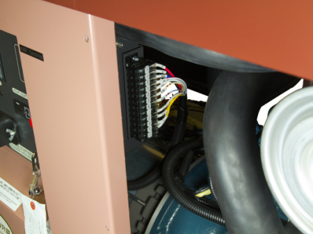 Дизельный генератор Toyo TKV-15SPC с АВР