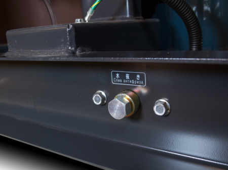 Дизельный генератор Toyo TKV-20TPC с АВР